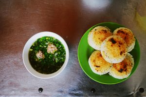 quan banh can hon 10 nam chi ban mot loai nhan 1