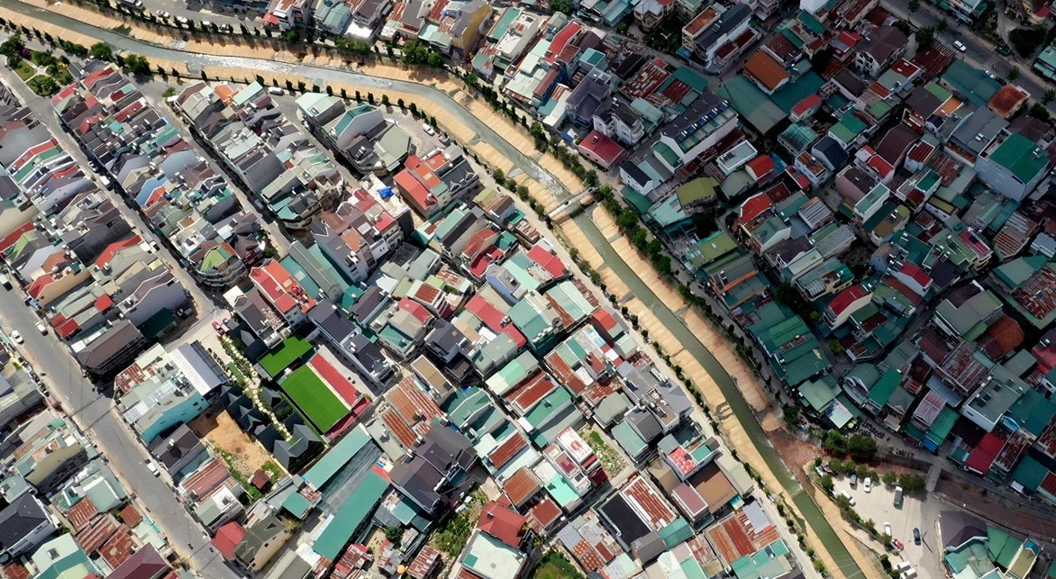 di-san-da-lat-trong-con-loc-do-thi-hoa-7