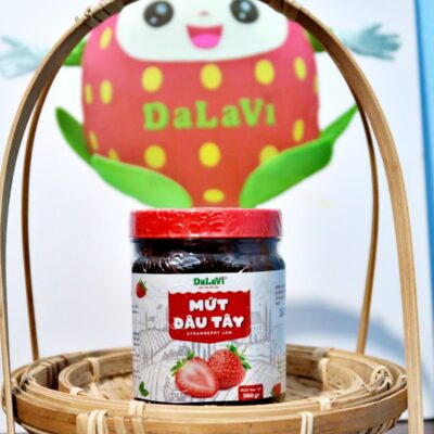 Mứt dâu tây